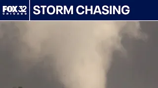 Extreme storm chaser tracks Illinois severe weather | ChicagoLIVE